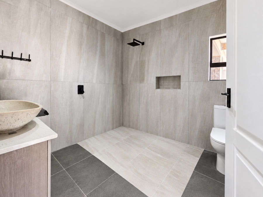 3 Bedroom Property for Sale in Marina Martinique Eastern Cape